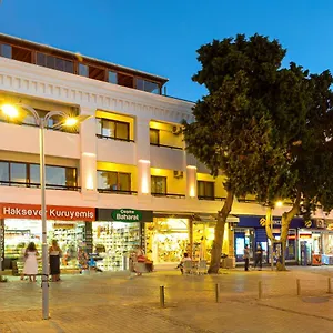 Oda ve Kahvaltı Cesurlar, Çeşme